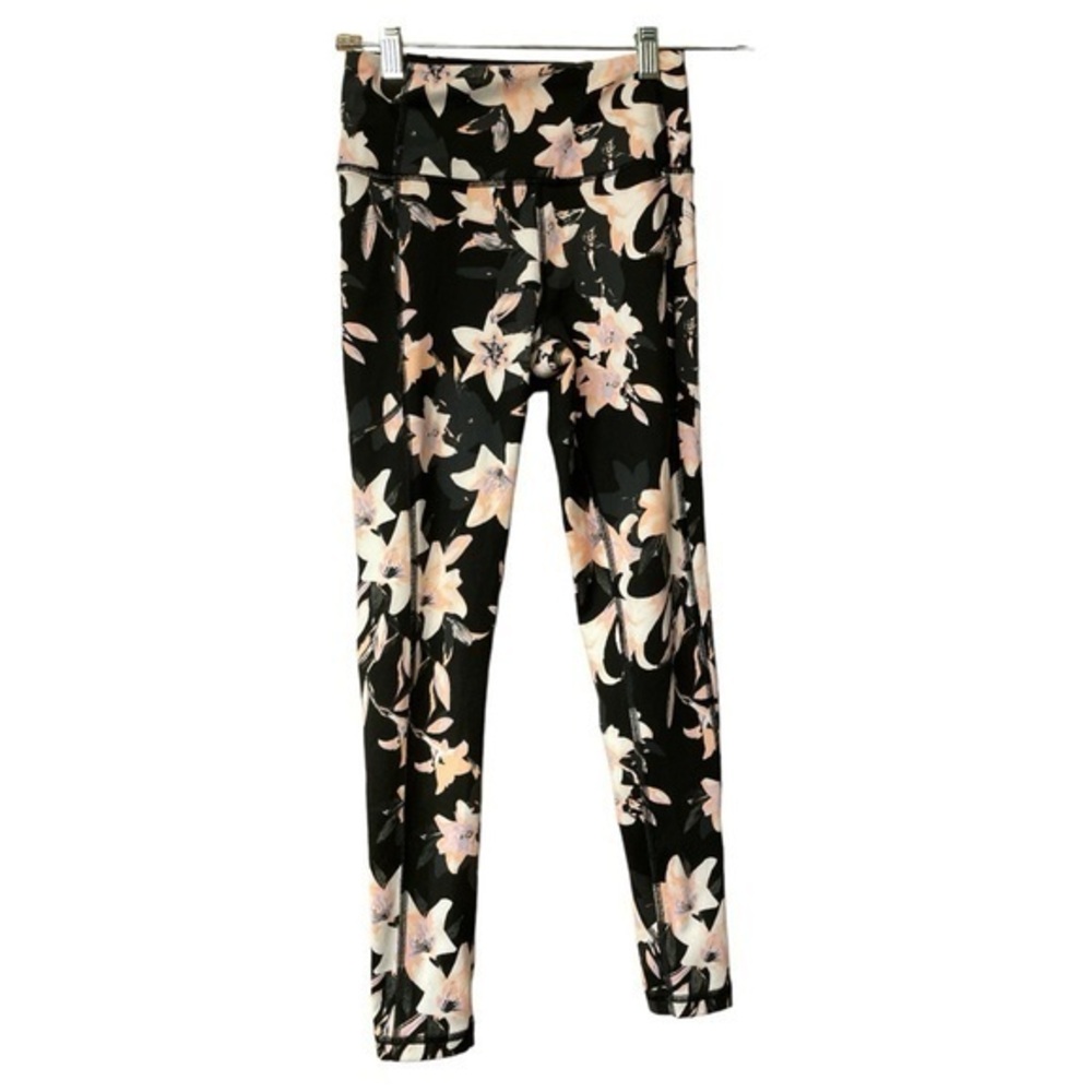 Victoria’s Secret Incredible‎ Essential Leggings Floral Side Pocket Black Size 2